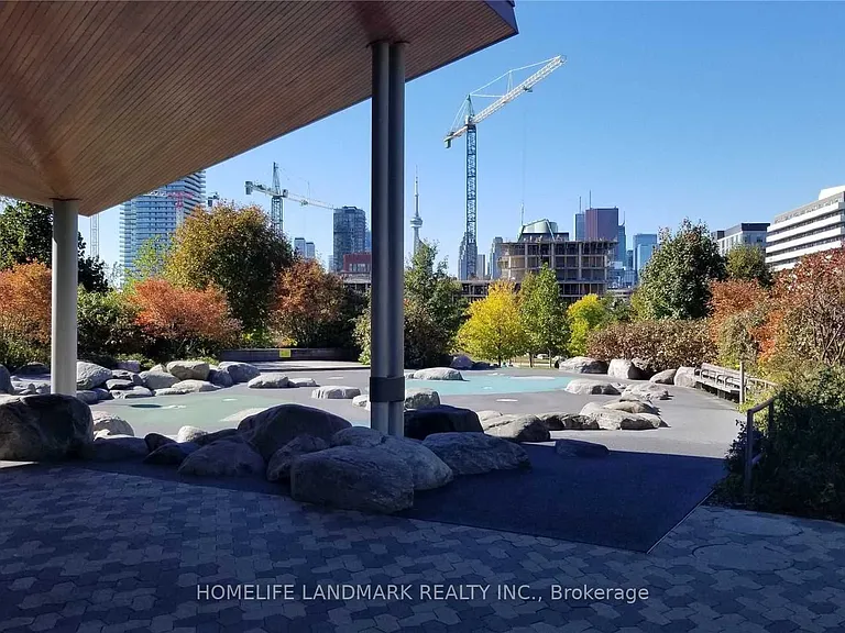 21 Lawren Harris Sq #618 — Photo 20