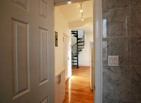 Rented by REAL New York | media 1