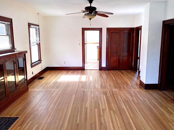 5th image of 1010 Cranford Pl