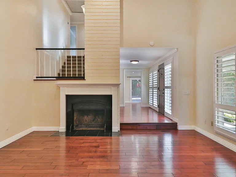 1164 S Galesmoore Ct — Photo 11