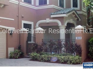 2810 Kinsington Cir, Weston, FL 33332