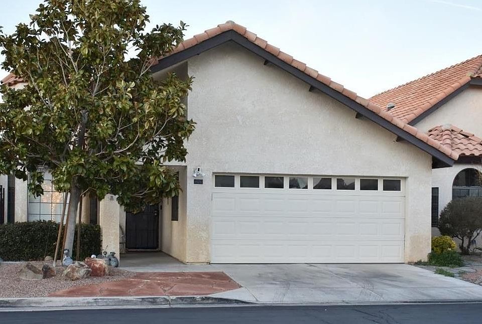 1st image of 19250 Olive Way