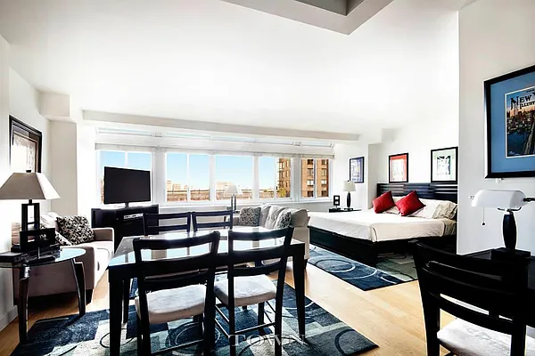 Sold by Town Residential | media 16