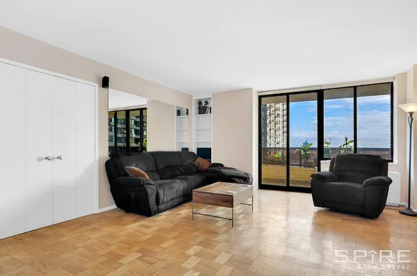 Rented by Spire Group | media 2