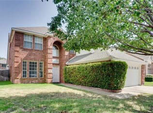 308 Ravenna Rd, Lake Dallas, TX 75065