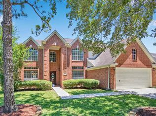 4215 N Webber Dr, Pearland, TX 77584