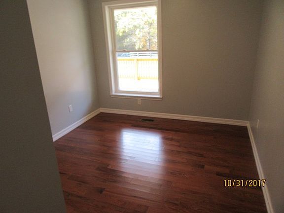 5th image of 88 Indianola Ave