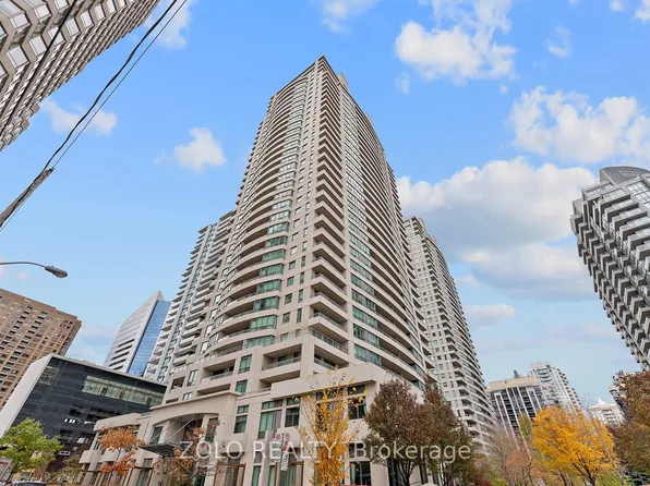 18 Spring Garden Ave #909, Toronto, ON M2N 7M2