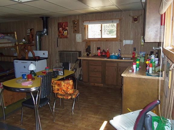 Eat In Kitchen