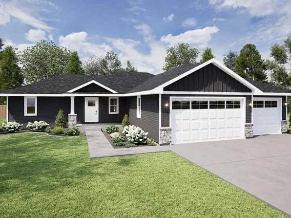 308 Reagan Dr, Eden, WI 53019