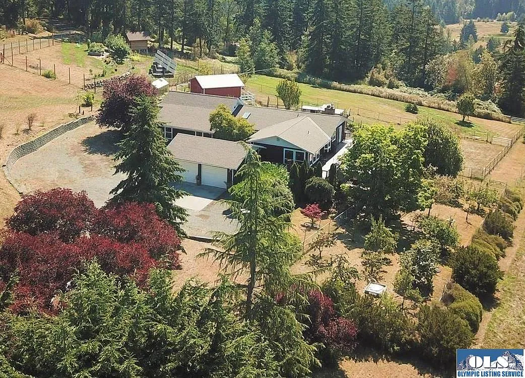 106 Morgan Dr photo 1