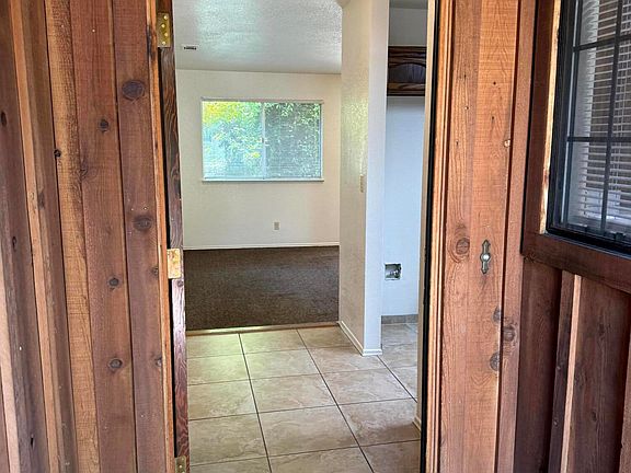 2nd image of 1765 E Sandalwood Avenue
