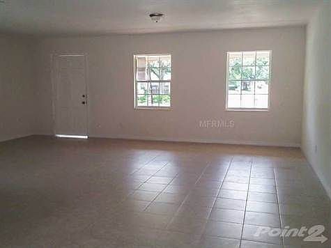5th image of 7511 W Hanna Ave