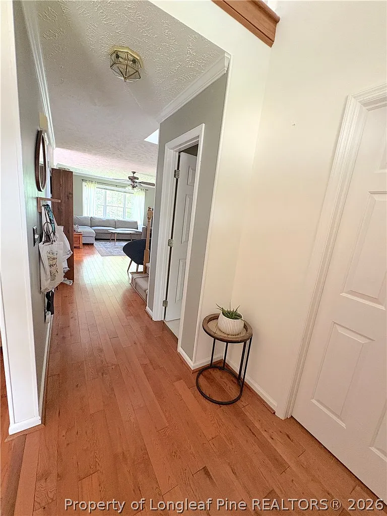 3 bed, 2.5 bath, 1703 sqft, $1,895 — Photo 4