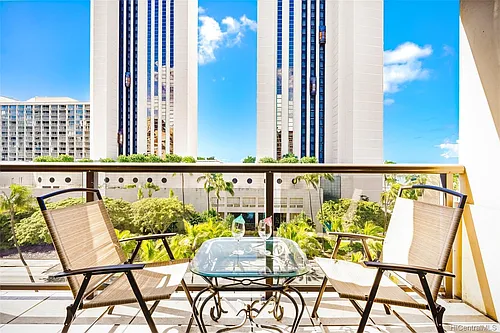 1684 Ala Moana Blvd #651 Photo 1