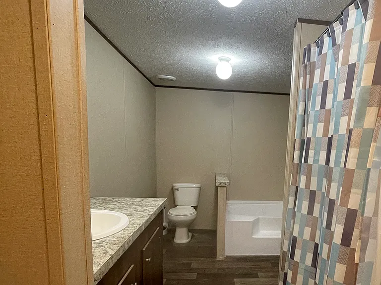 2312 Robley Dr — Photo 3