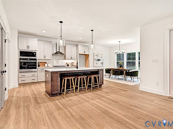 4th image of 9107 Terroir Ln
