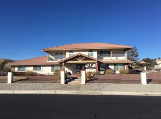17648 Siskiyou Rd, Apple Valley, CA 92307