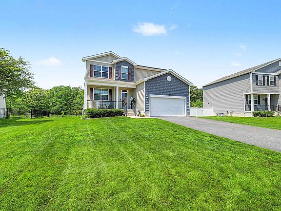 2nd image of 128 Crystal Lake Dr