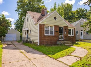 87 Wilshire Rd, Cheektowaga, NY 14225