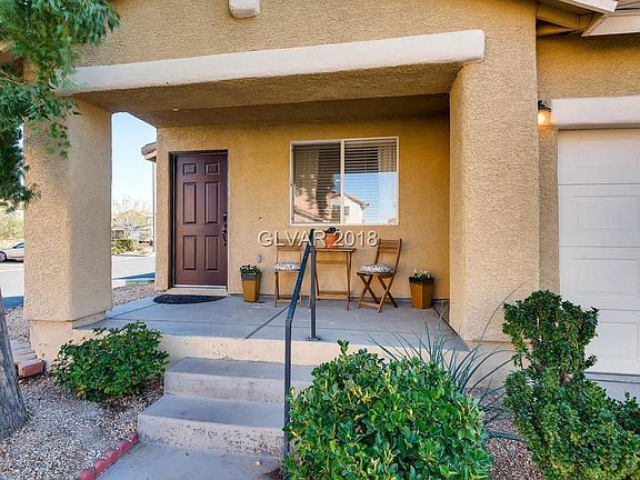 4th image of 1015 Cantabria Heights Ave