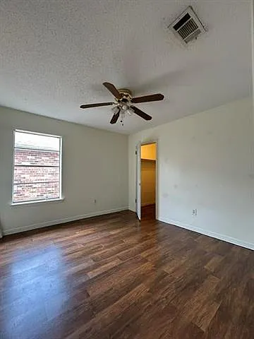 2520 Caswell Ln — Photo 12