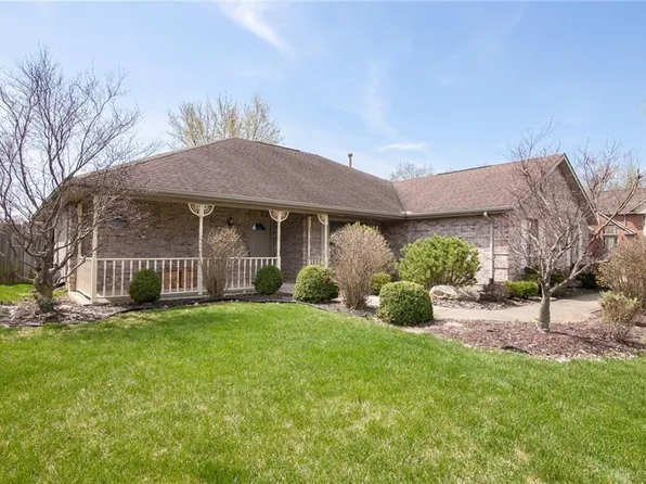 890 Copperfield Ln, Tipp City, OH 45371