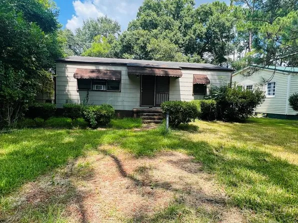 835 Dorsett Ave, Albany, GA 31701