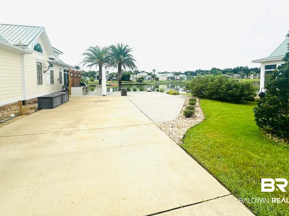 28210 Migratory Way, Elberta, AL 36530