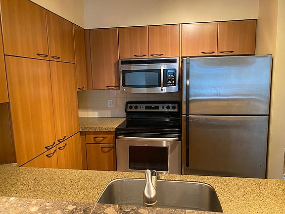 2nd image of 5001 California Ave SW APT 205