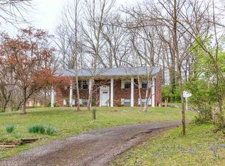10150 Petersburg Rd, Evansville, IN 47725