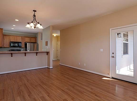 5th image of 10363 Stoneridge Dr #66