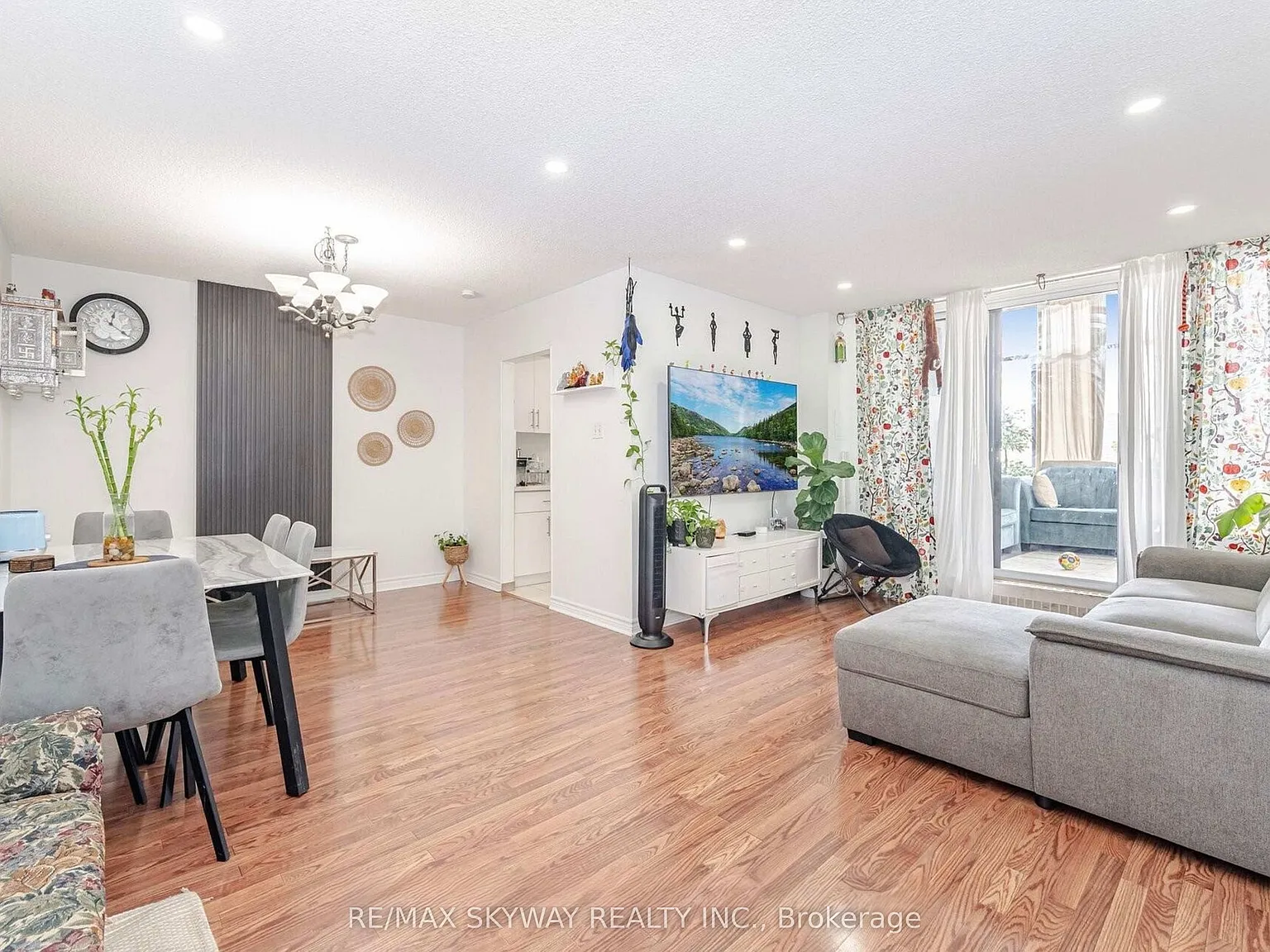 2 bed, $2,750 — Photo 4