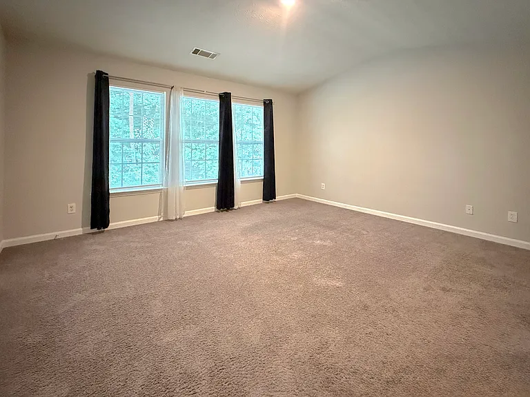 3845 Grovemont Pl — Photo 13
