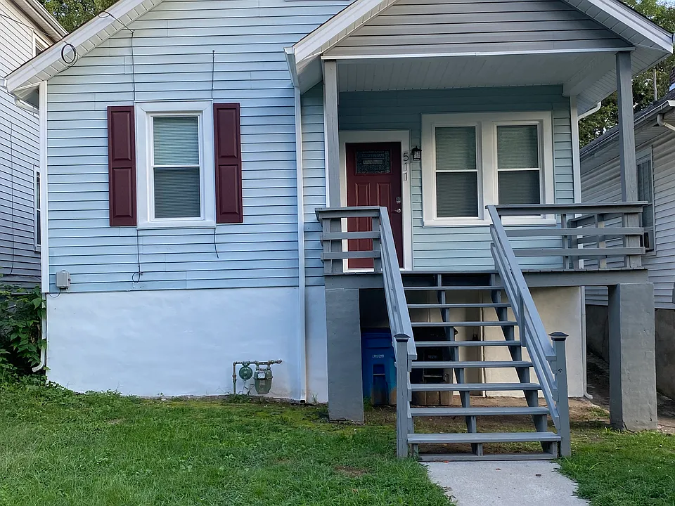 511 Highland Ave SE