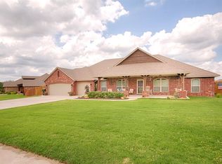 7405 Ashley Trl, Edmond, OK 73025
