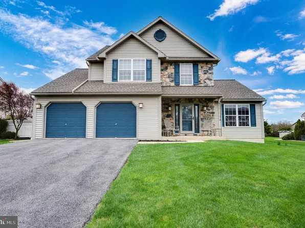 404 Riviera Dr, Blandon, PA 19510