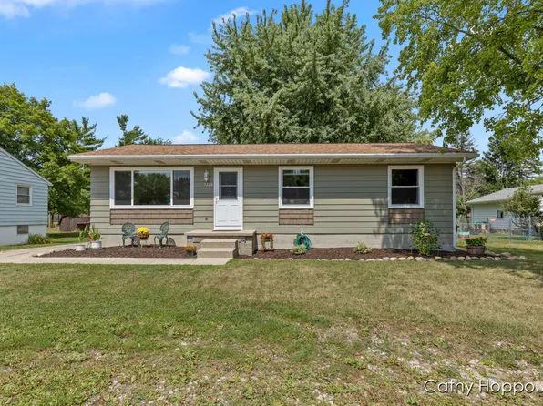 5226 W Willow Hwy, Lansing, MI 48917