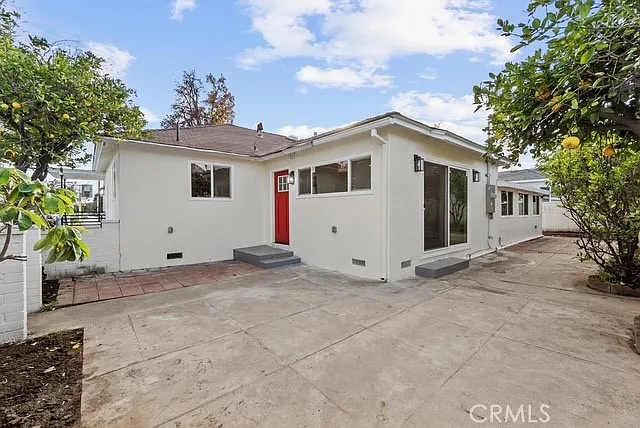 4 bed, 1737 sqft, $4,800 — Photo 3