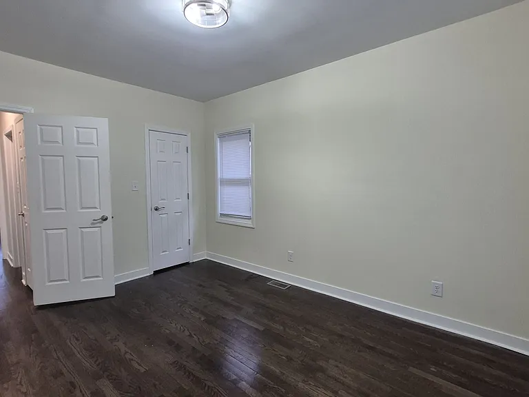 308 Pierce St — Photo 7