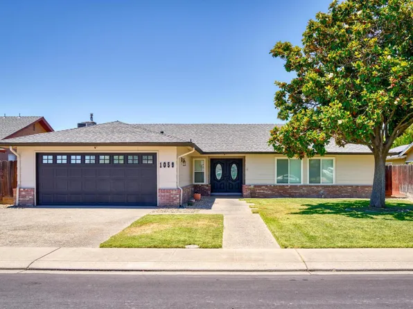 1059 Souza Blvd, Manteca, CA 95336
