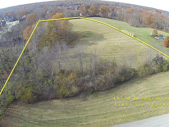 2nd image of 18530 Bridgemore Ln