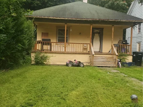 115 Bellaire Pl, Syracuse, NY 13207
