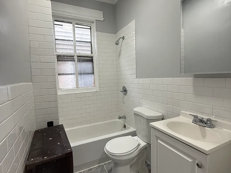 591 15th Ave #2A — Photo 8