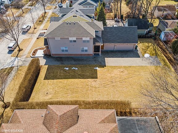 5th image of 108 S Highland Ave
