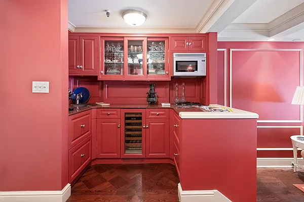 Sold by Avalon Partners NY | media 3