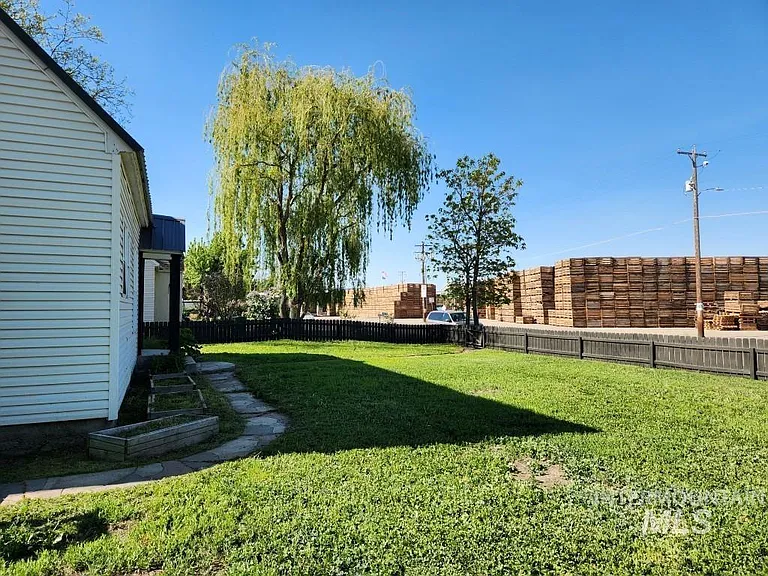 522 N 9th St — Photo 34