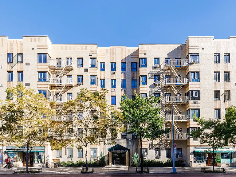 250 W 24th St #2AE — Photo 6
