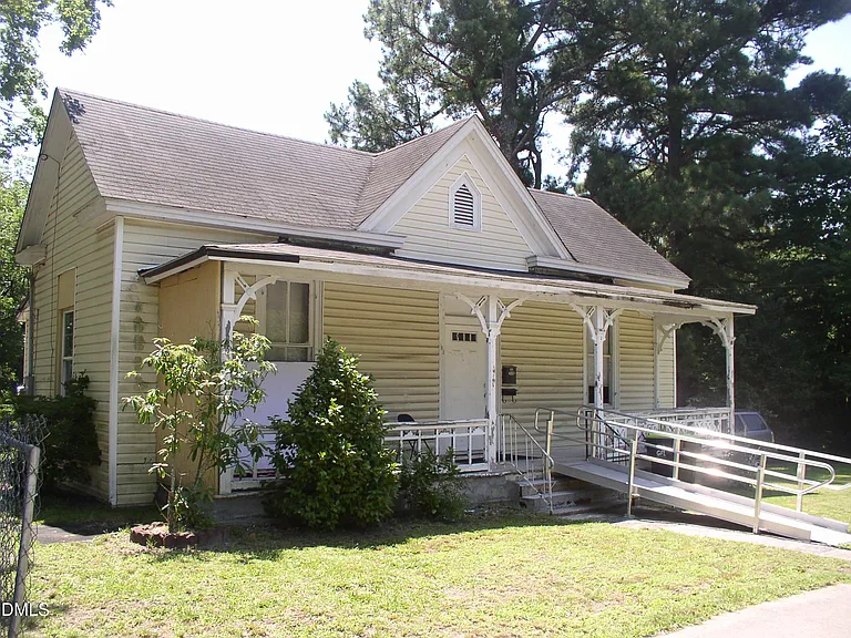 332 Rowland St — Photo 34