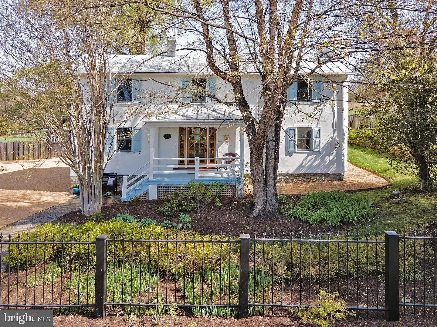 6592 Smitten Farm Ln photo 1